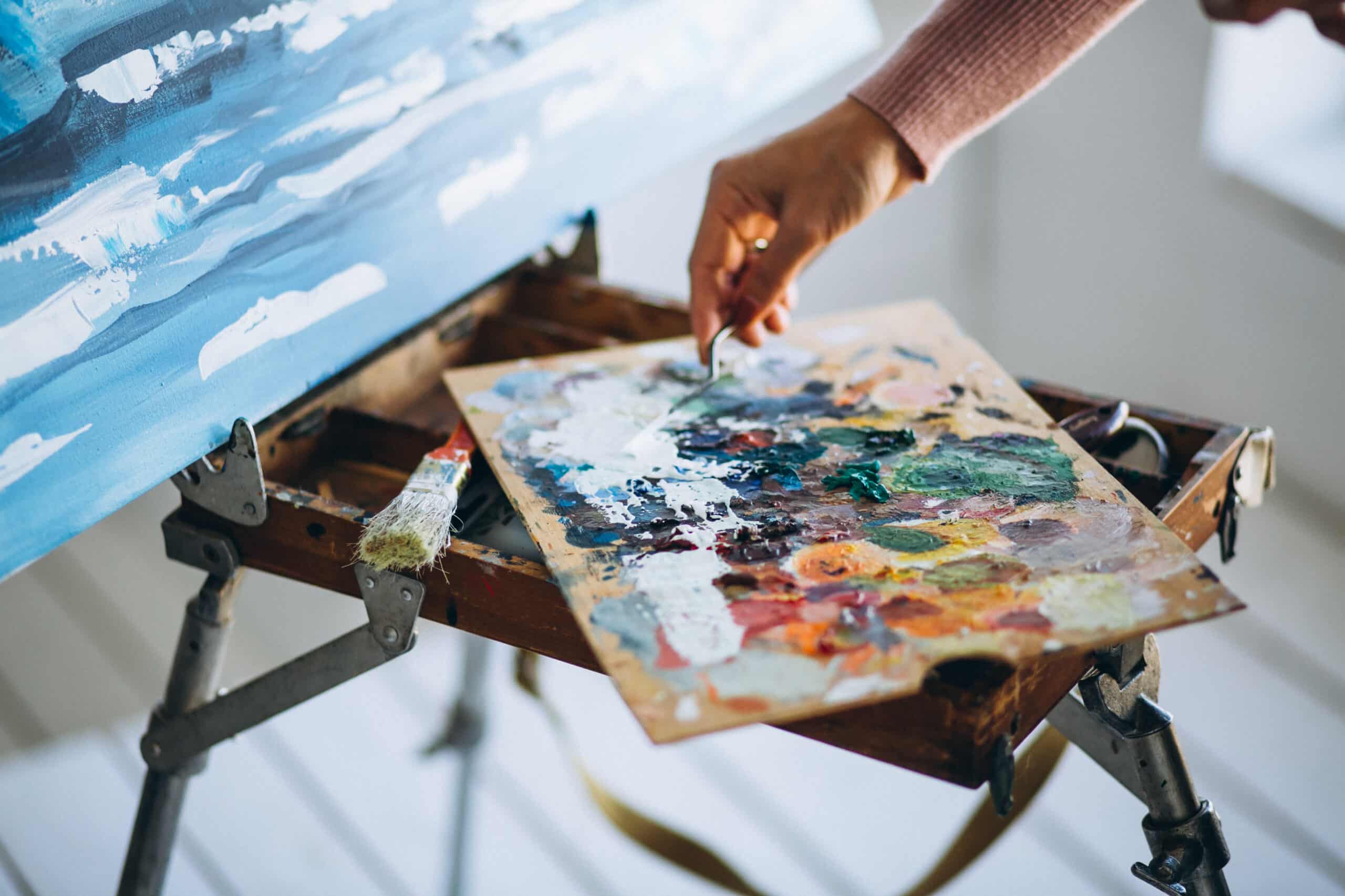 Artiste peintre contemporain français